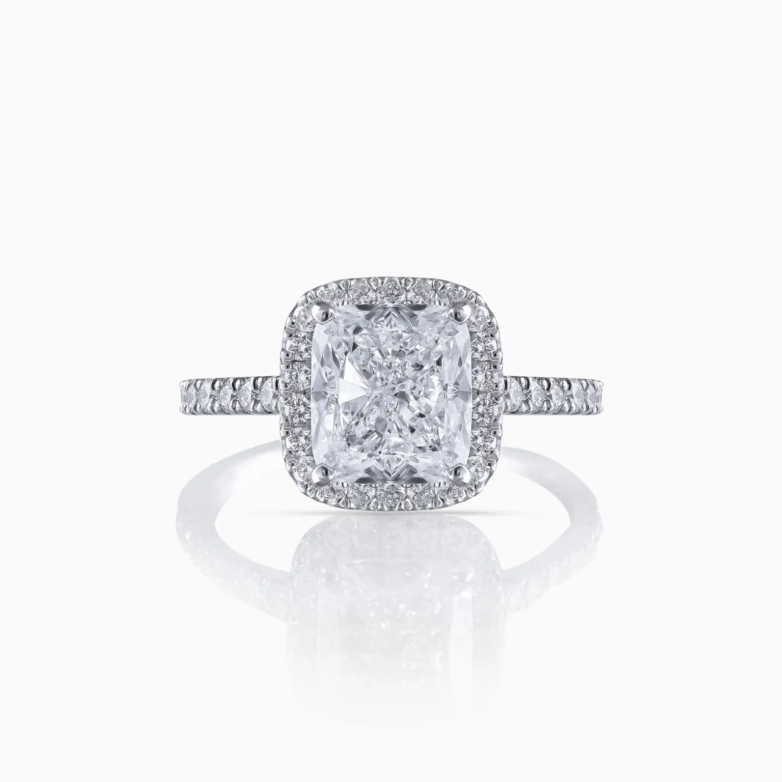 Marilyn Diamonds Silver Ring