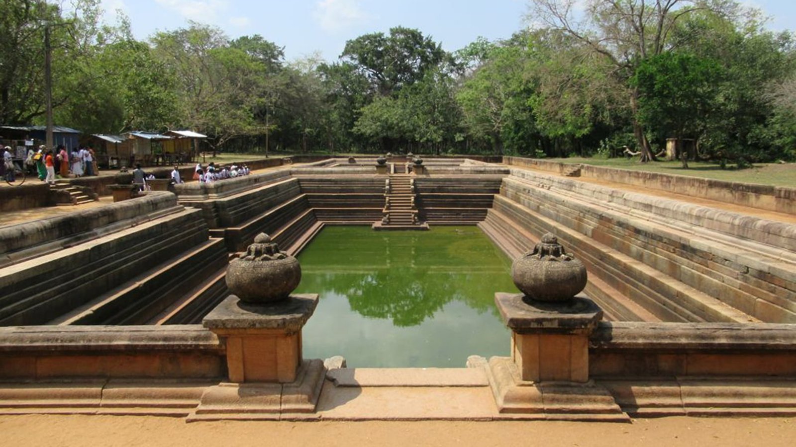 Kuttam Pokuna Twin Ponds